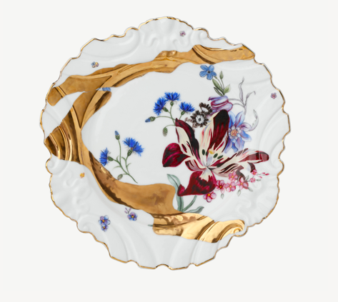 Dinner Plate An 11 inch DS-22 'Alchemy' dinner plate
