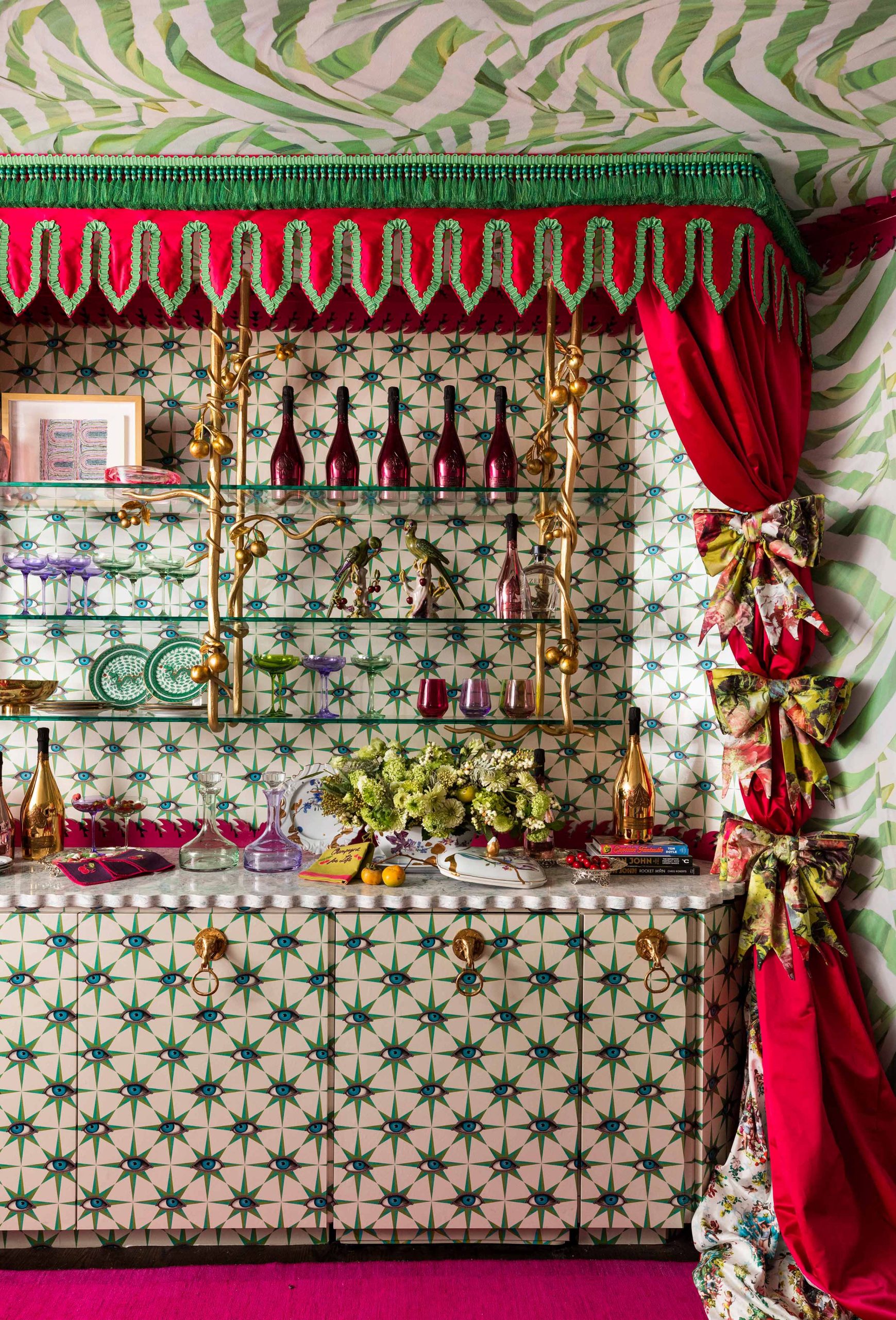 Moulin Rouge Cocktail Bar Design