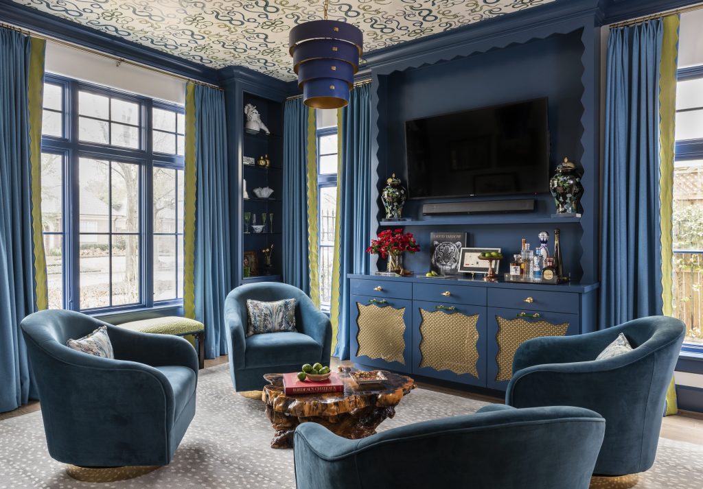 Blue Lounge Room with Snakeprint Ceiling by Courtnay Tartt Elias Creative Tonic