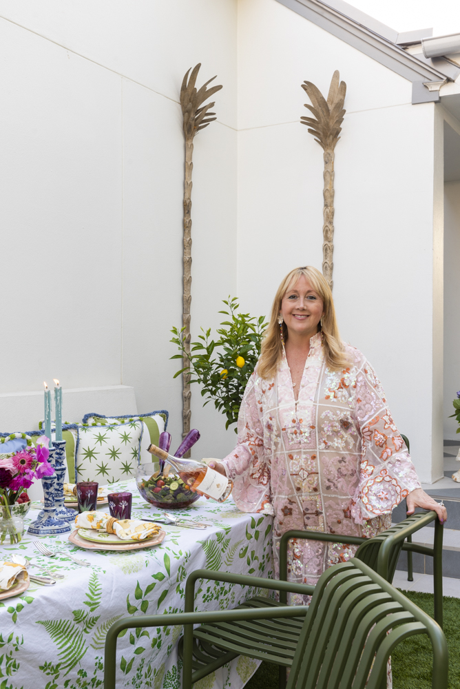 Courtnay Entertaining Al Fresco in Caftan