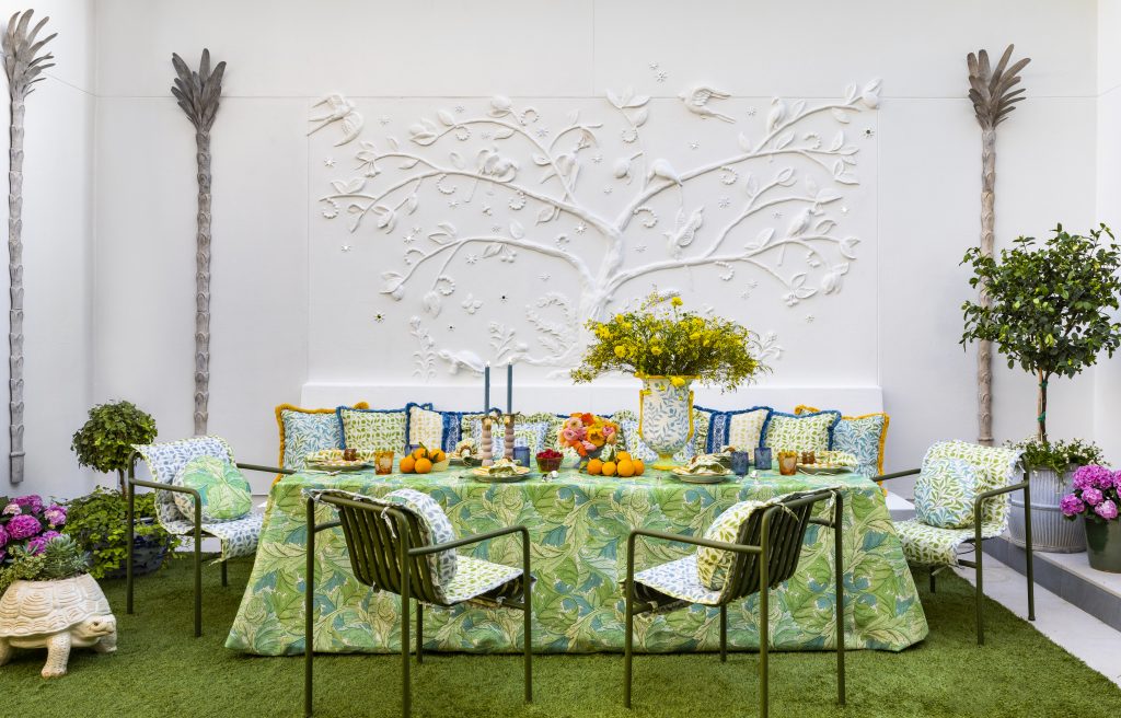 Creative Tonic + Morris & Co. Patio Revamp + Segreto Tree of Life Plaster Artwork